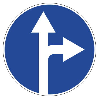 Дорожный знак 4.1.4 «Движение прямо или направо» (металл 0,8 мм, II типоразмер: диаметр 700 мм, С/О пленка: тип В алмазная)
